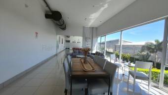 Alquiler de Apartamento en ULLOA-Heredia. RAH 27-88