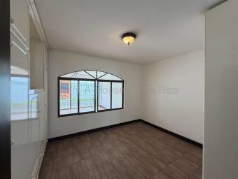 Se vende casa en San Pablo Heredia 26-2261