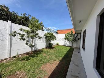 Se vende casa en San Pablo Heredia 26-2261