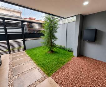 Casa moderna de 2 plantas en venta en San Pablo de Barva, Heredia Casa moderna de 2 plantas en venta en San Pablo de Barva, Heredia