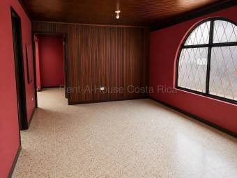 Venta Propiedad de uso mixto con local comercial y 4 apartamentos en San Rafael de Alajuela #26-20 Venta Propiedad de uso mixto con local comercial y 4 apartamentos en San Rafael de Alajuela #26-20