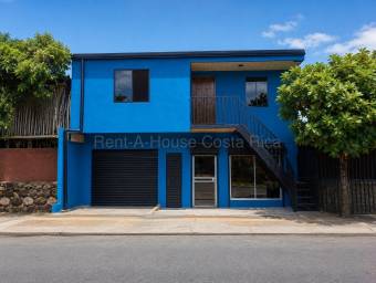 Venta  Propiedad de uso mixto con local comercial y 4 apartamentos en San Rafael de Alajuela #26-20