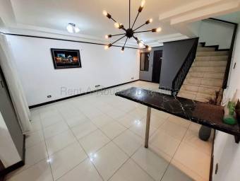 Venta de Casa en Residencial Monserrat - Concepción de Tres Ríos. RAH 27-76 Venta de Casa en Residencial Monserrat - Concepción de Tres Ríos. RAH 27-76
