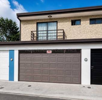 Venta de Casa en Residencial Monserrat - Concepción de Tres Ríos. RAH 27-76