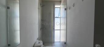 Alquiler de Casa en Río Oro de Santa Ana. 