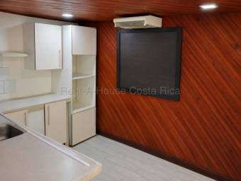 Alquiler de Casa en San Rafael de Escazú. RAH 27-105