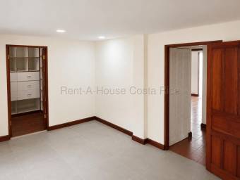 Alquiler de Casa en San Rafael de Escazú. RAH 27-105