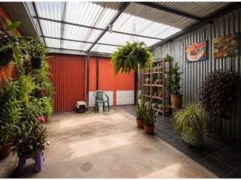 VENTA DE DOS CASAS, SAN JOSÉ, TIBÁS, LEÓN XIII (ZONA COMERCIAL) - 10135851