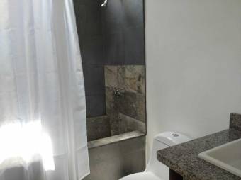 Venta de Apartamento en Piedades de Santa Ana. 