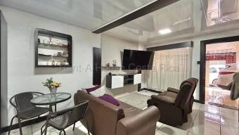 Venta de Hermosa Casa en El Guarco de Tobosí. 