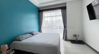 Venta de Casa de 2 Niveles en San Pablo de Heredia. 