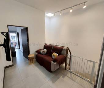 Venta de Hermosa Casa en CONDOMINIO en Mora-Colón. 