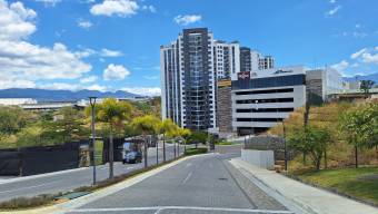 Vendo Apartamento en Condominio Núcleo Sabana, San José 