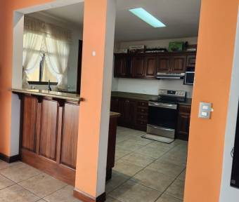HEREDIA FLORES SAN JOAQUIN RENTO CASA ₡850.000 HEREDIA FLORES SAN JOAQUIN RENTO CASA ₡850.000