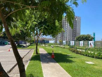 Venta de Apartamento Tipo Estudio en Torres de Heredia. RAH 27-21