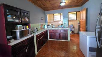 Venta Casa de 3 habitaciones con amplio terreno en San Juan de Naranjo, Alajuela #27-58 GS Venta Casa de 3 habitaciones con amplio terreno en San Juan de Naranjo, Alajuela #27-58 GS