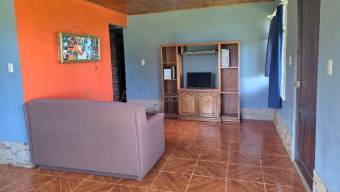 Venta Casa de 3 habitaciones con amplio terreno en San Juan de Naranjo, Alajuela #27-58 GS Venta Casa de 3 habitaciones con amplio terreno en San Juan de Naranjo, Alajuela #27-58 GS