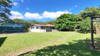 Venta de Propiedad en Santa Ana. RAH 27-112 INVERSIÓN