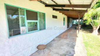 Venta de Propiedad en Santa Ana. RAH 27-112 INVERSIÓN