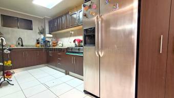 Venta  Casa de 4 habitaciones en San José #26-2265 GS