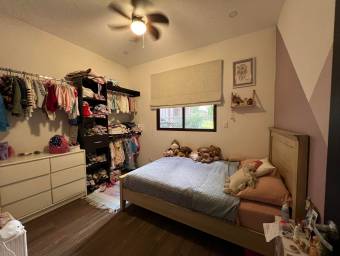 Venta de Impresionante Casa en Santa Ana / Mls. 26-1487 OFC JB