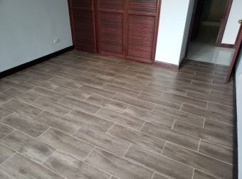 Se Vende Apartamento en Condominio Altos de Mayorca, Escazú, San José Se Vende Apartamento en Condominio Altos de Mayorca, Escazú, San José