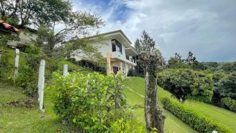 Venta de Casa en Cabuyal de Poás, Alajuela. RAH 27-135