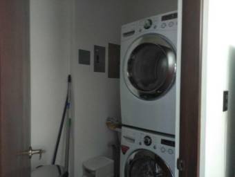 Se vende apartamento en Piedades Santa Ana 27-101 Se vende apartamento en Piedades Santa Ana 27-101