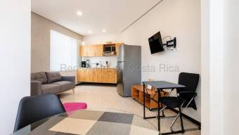 Se alquila apartamento en Carmen San José 27-143