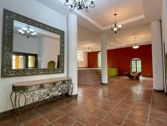 Se vende quinta de lujo con lote de más de 5300m2 en Atenas Alajuela 24-963 Se vende quinta de lujo con lote de más de 5300m2 en Atenas Alajuela 24-963