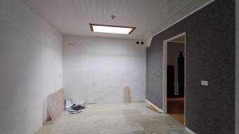 Venta  Casa de 7 habitaciones con apartamento independiente en Ipis de Goicoechea #26-244 GS