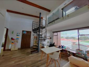 Venta de Casa en Montes de Oca-San Pedro. 