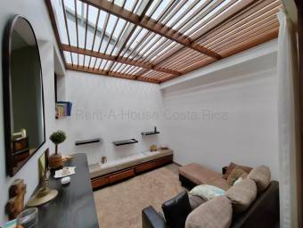 Venta de Casa en Montes de Oca-San Pedro. 