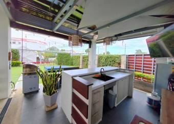 Venta de Casa en Montes de Oca-San Pedro. 