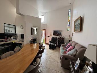 Venta de Casa en Residencial Altos de Omega-La Unión, San Diego. RAH 27-85