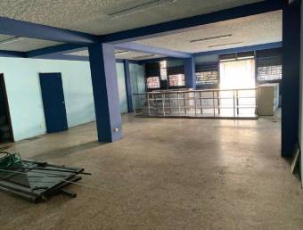 Alquiler de Local Comercial en Hospital-San José. RAH 27-131