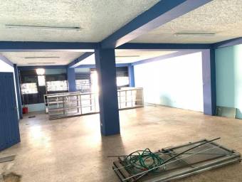 Alquiler de Local Comercial en Hospital-San José. RAH 27-131