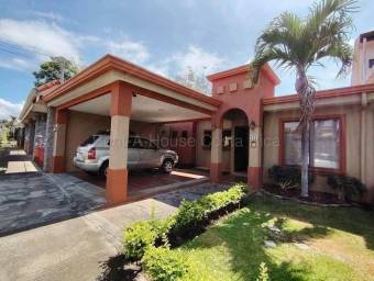 Alquiler de Casa en Flores-San Joaquín. RAH 27-151