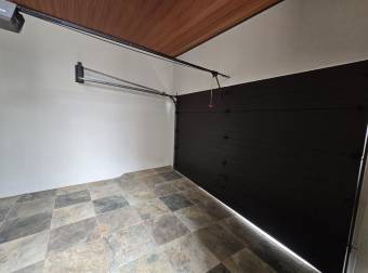 VENTA DE CASA EN URBANIZACIÓN PORTAL DEL VALLE, SAN FRANCISCO, HEREDIA VENTA DE CASA EN URBANIZACIÓN PORTAL DEL VALLE, SAN FRANCISCO, HEREDIA