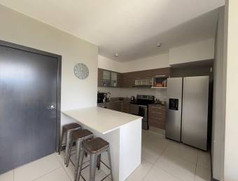 Venta de Encantador Apartamento en Heredia / Mls. 26-698 OFC JB