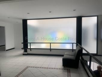Alquiler de Local Comercial en Barrio Escalante. RAH 27-51