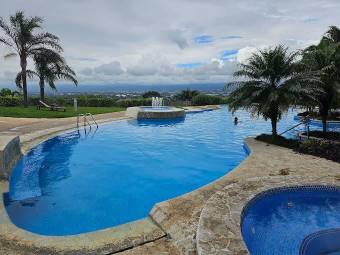 Venta de Apartamento en Santa Ana-Piedades. RAH 25-819