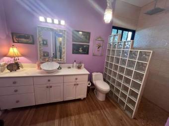 Venta de Casa en Puriscal, San José. RAH 27-100