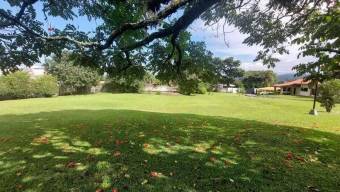 Venta de Maravilloso Lote de Terreno en Santa Ana / Mls. 26-907 OFC JB
