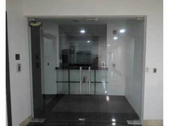 ALQUILER DE OFICINA, SAN JOSÉ, SANTA ANA, PARQUE EMPRESARIAL FORUM I - 10201625