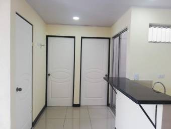 Venta  Propiedad con 2 apartamentos independientes en Alajuelita #23-1070 GS