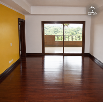 Villa Madeiras  Residencia de Lujo Remodelada en Condominio Monterán