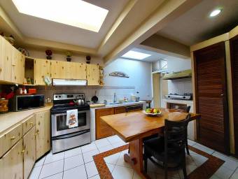 Se vende casa en Sabana San José 23-1814
