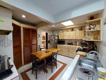 Se vende casa en Sabana San José 23-1814