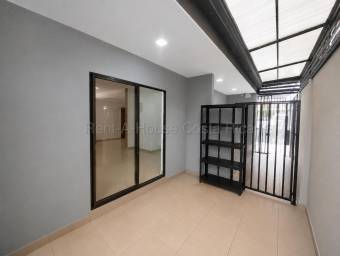 Se vende casa en Brasil Santa Ana 26-2264